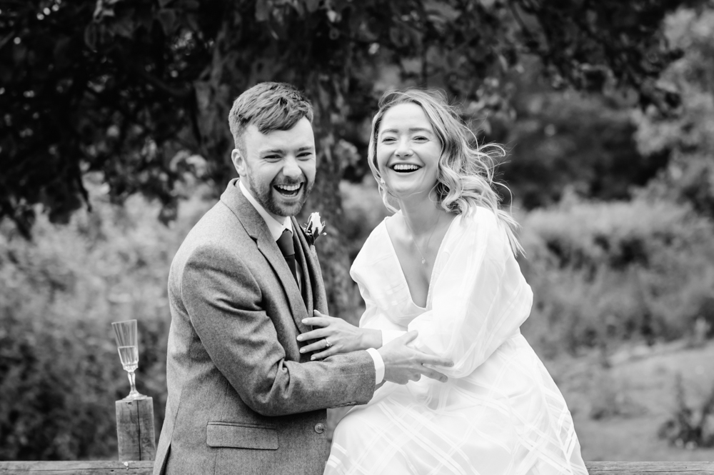 natural wedding photographer