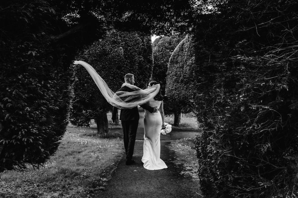 flying veil wedding paiswick church st marys