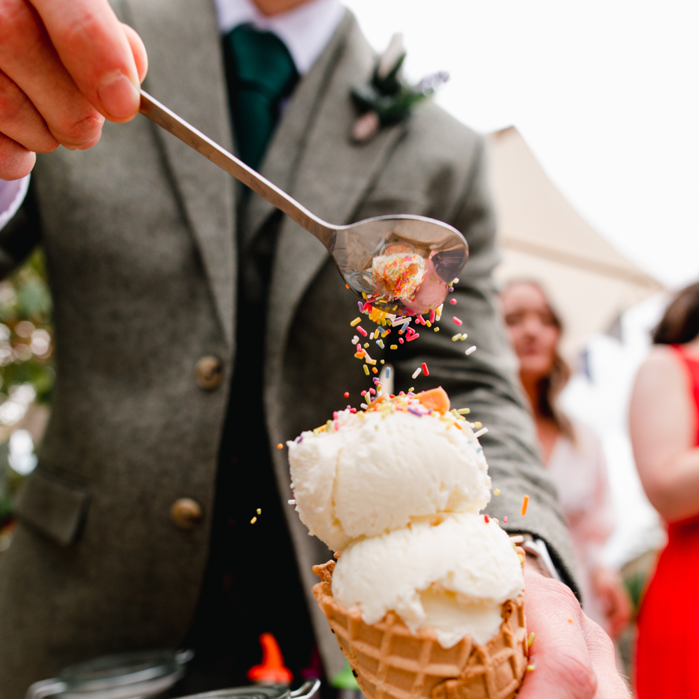 wedding ice cream