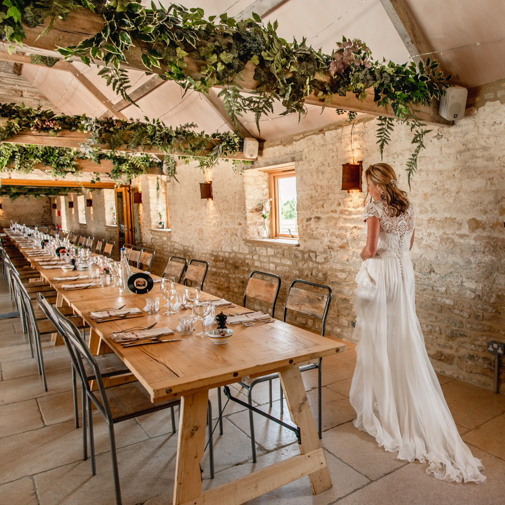 bride old gore barn wedding photography