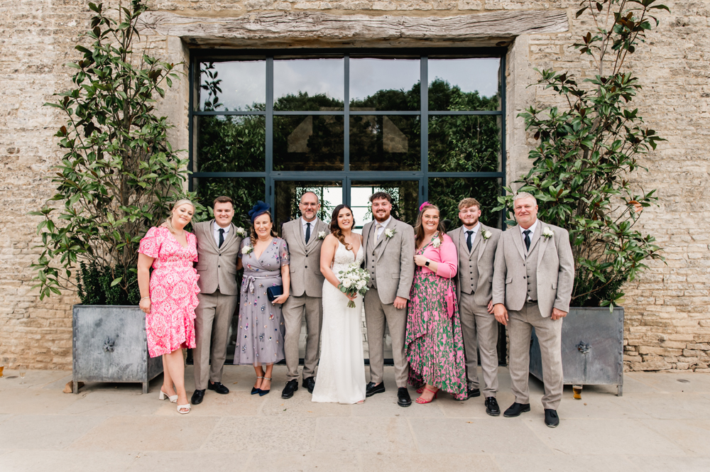 group shots wedding old gore yard space