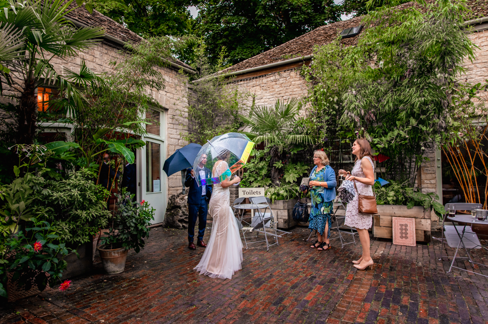 rainy day wedding