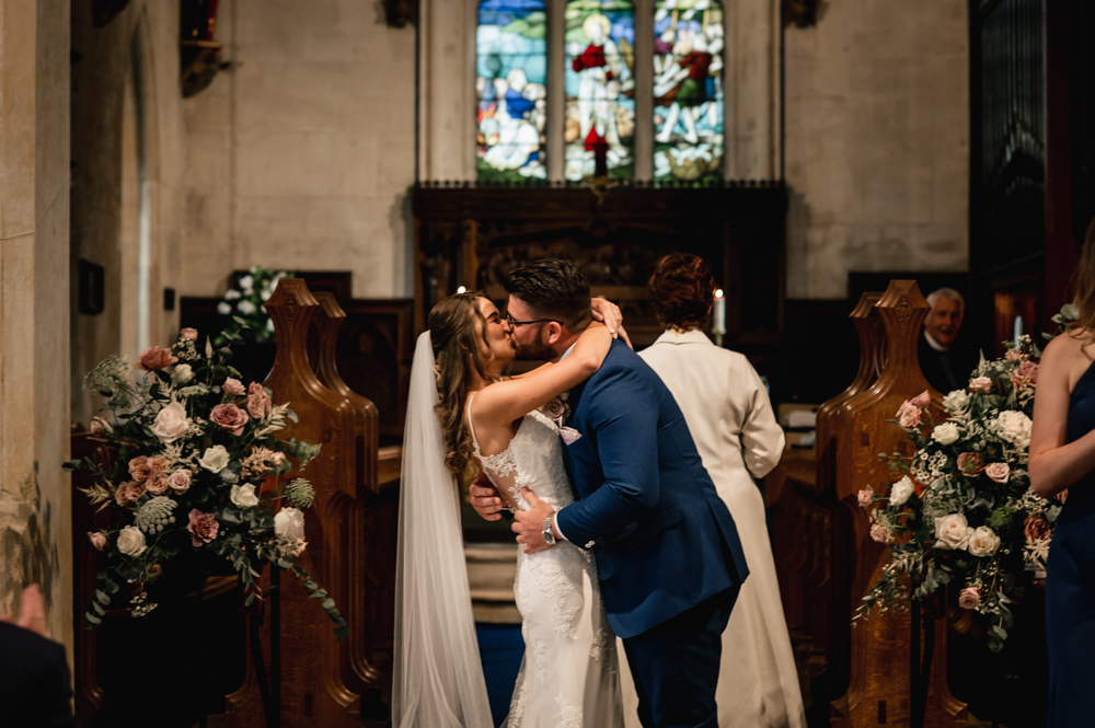 first kiss church wedding cotswolds