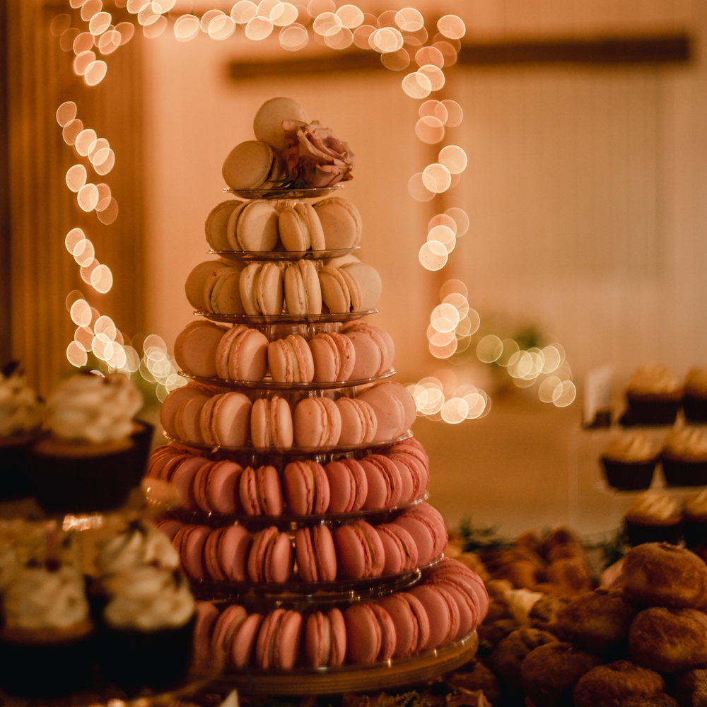 macaron wedding cake