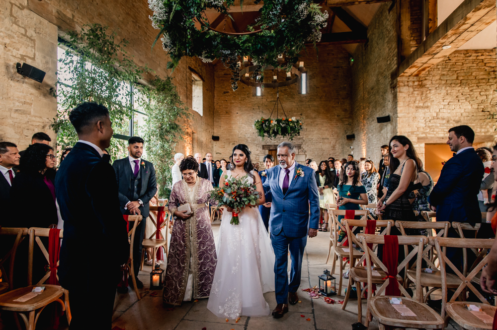 wedding ceremony old gore barn