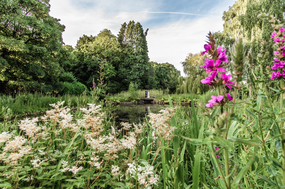 garden wedding matara centre gloucestershire