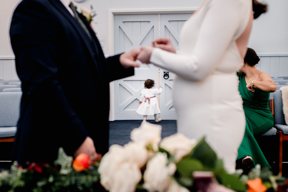 natural photography at stroud registry office