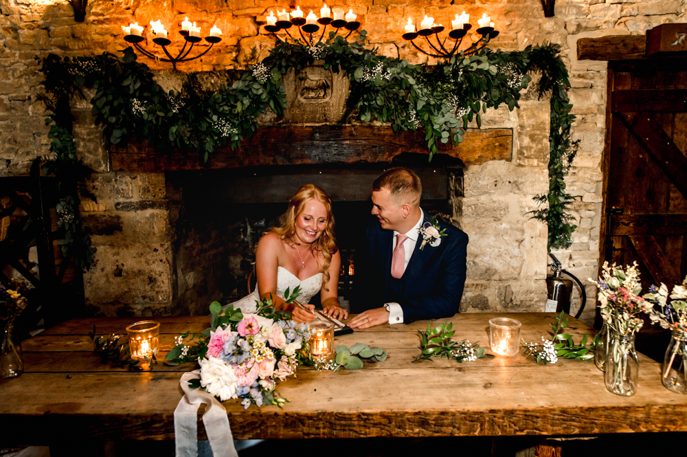bride and groom cripps barn cotswolds