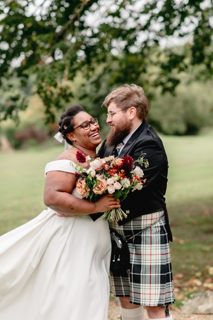 bride and groom in kilt