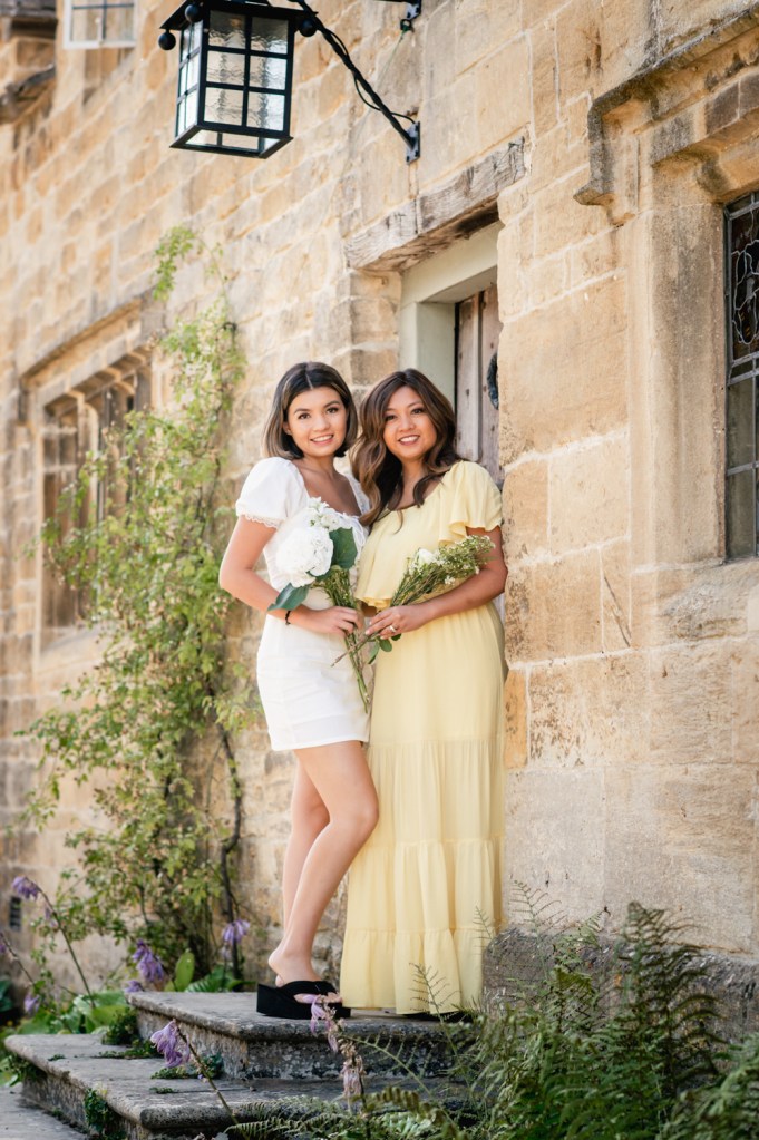 mum and daughter family photo session