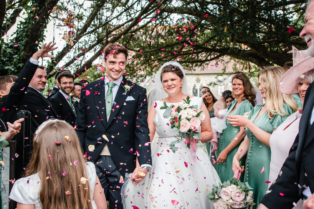 confetti wedding
