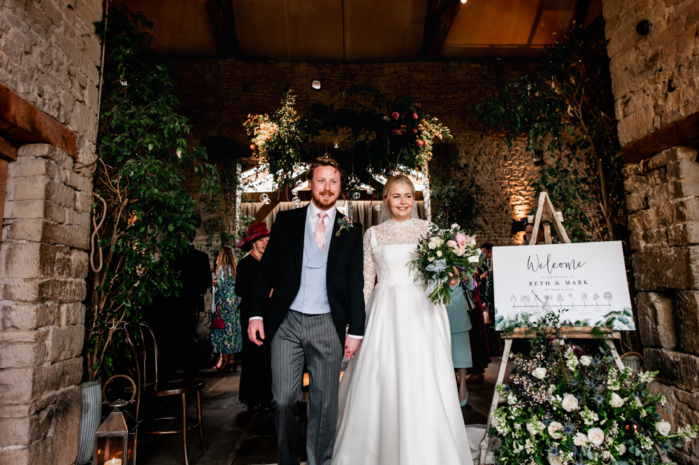 rustic wedding cripps barn