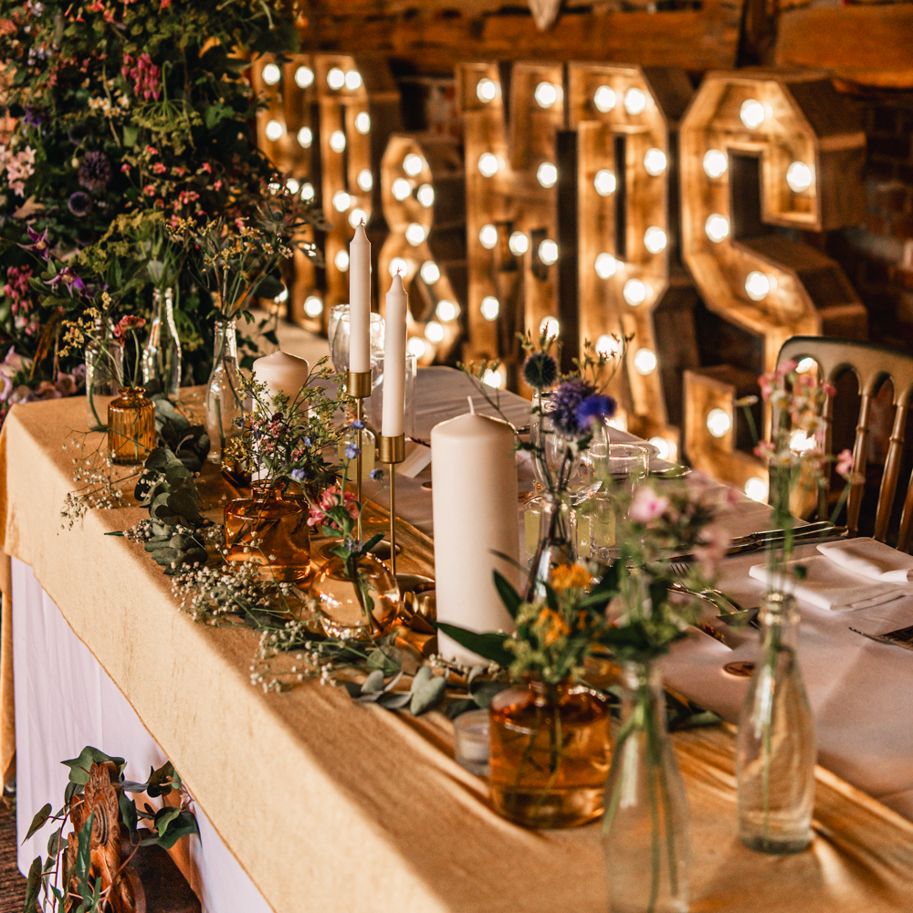 gold wedding styling decor