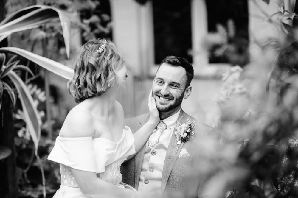 cinematic wedding photo style 