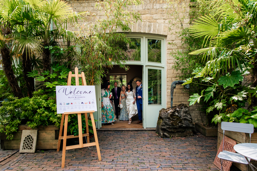 welcome courtyard matara centre wedding