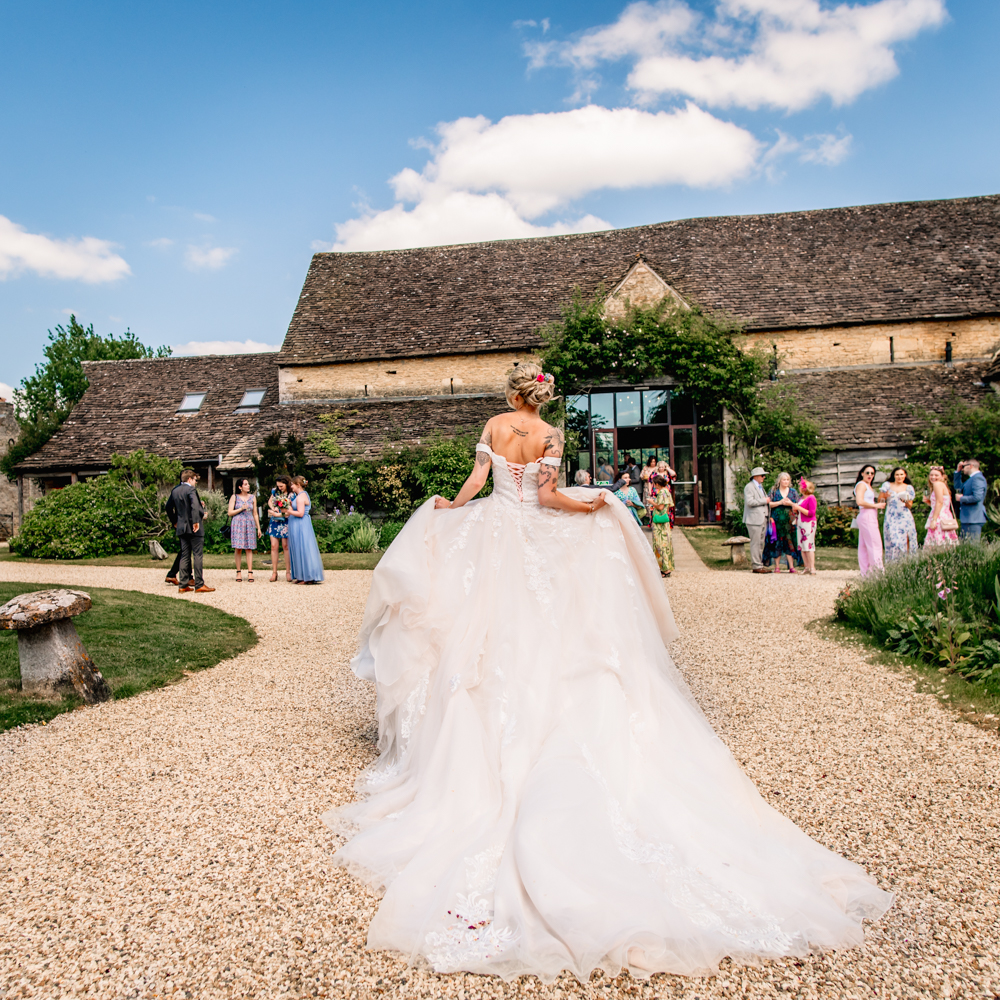 bride cotswolds