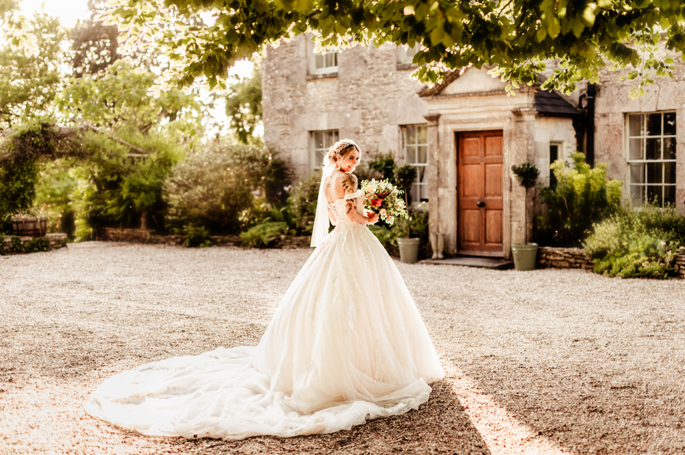 bride manor house wedding