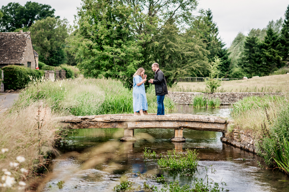 natural engagement photography cotswolds