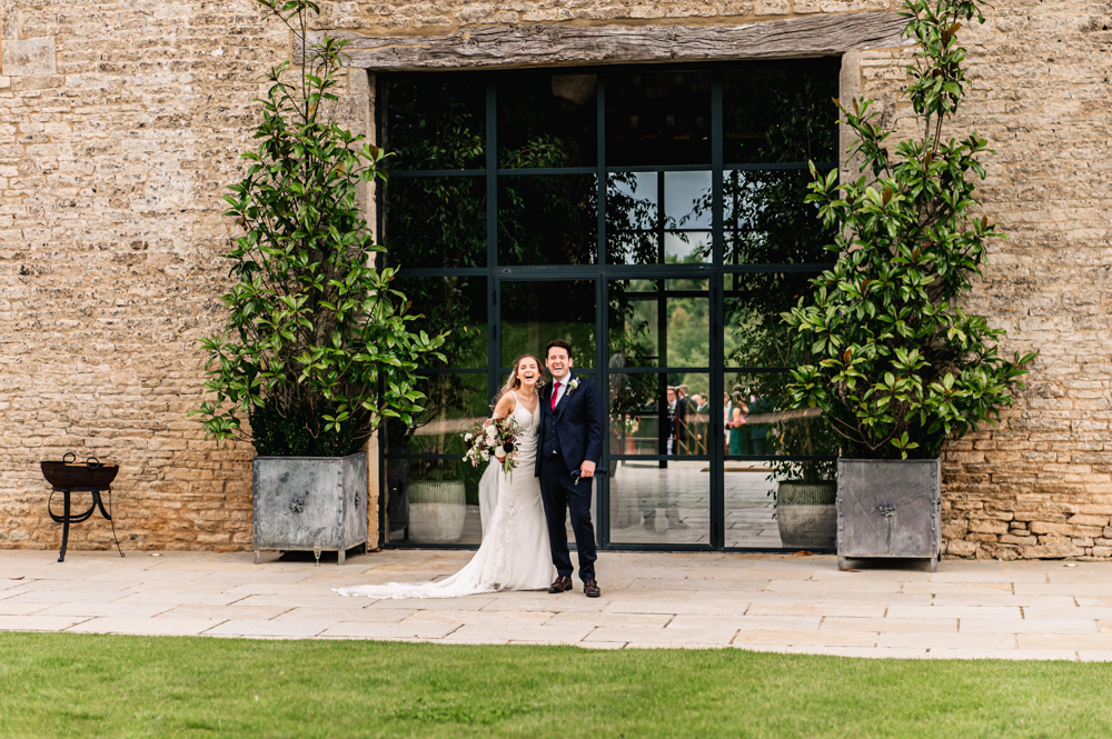 natural wedding photography cotswolds old gore barn