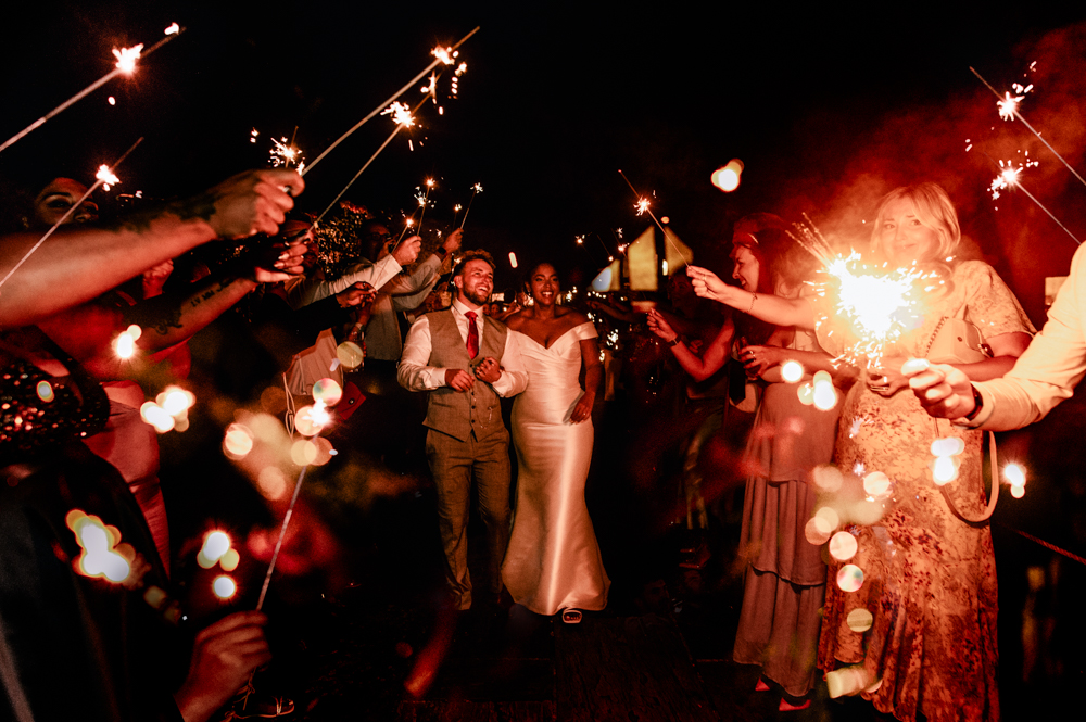 cotswolds dramatic wedding photographer camilla reynolds