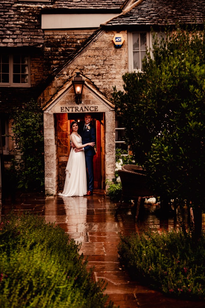 cotswolds wedding old gore barn