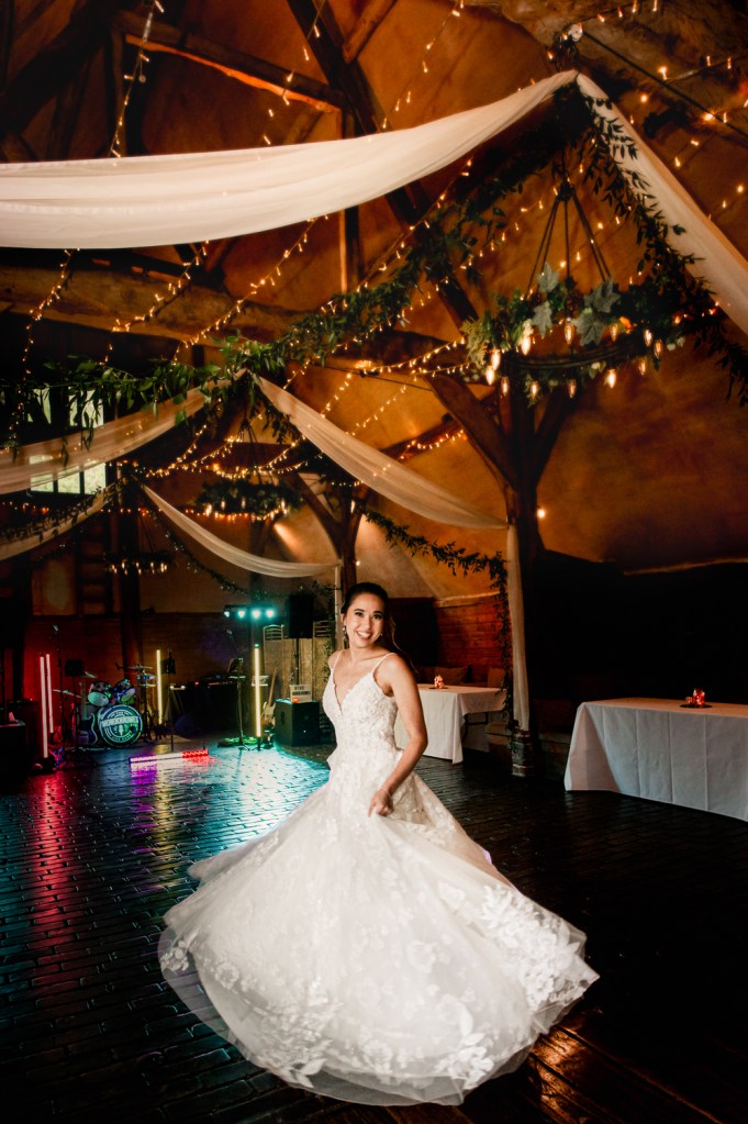 lains barn wedding photographer