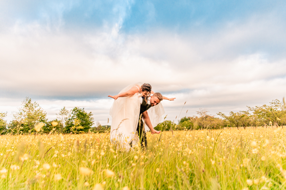 fun wedding photography