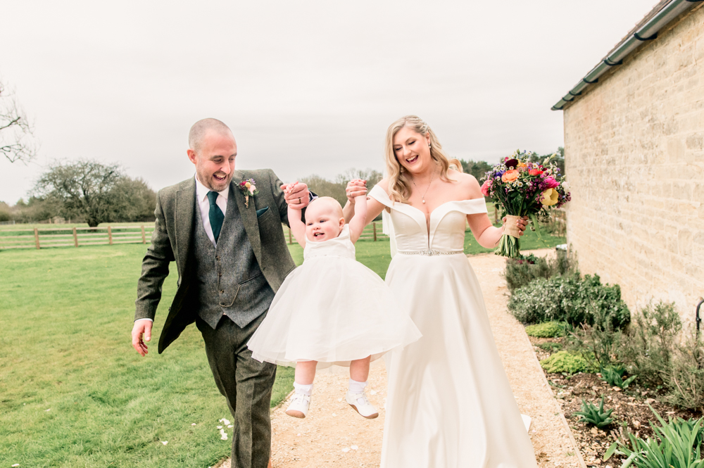 fun relaxed wedding cotswolds