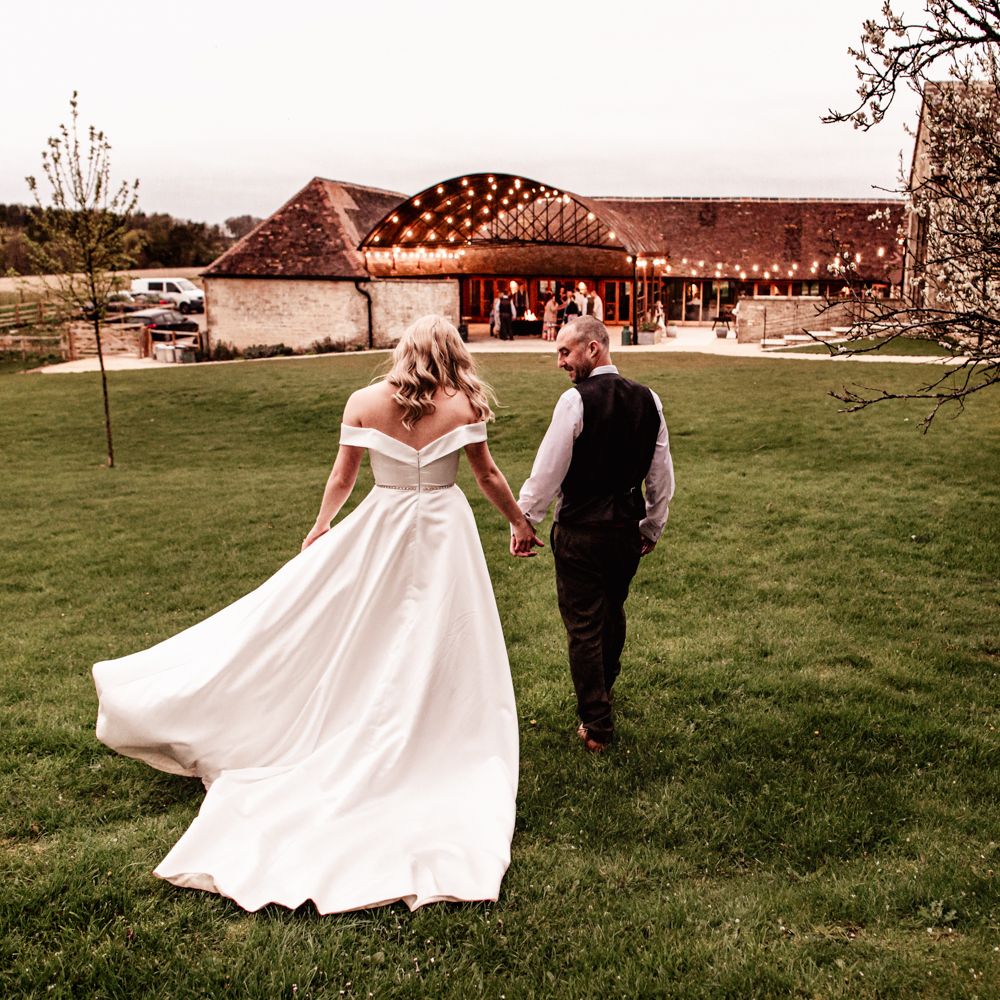 stunning wedding photography cotswolds