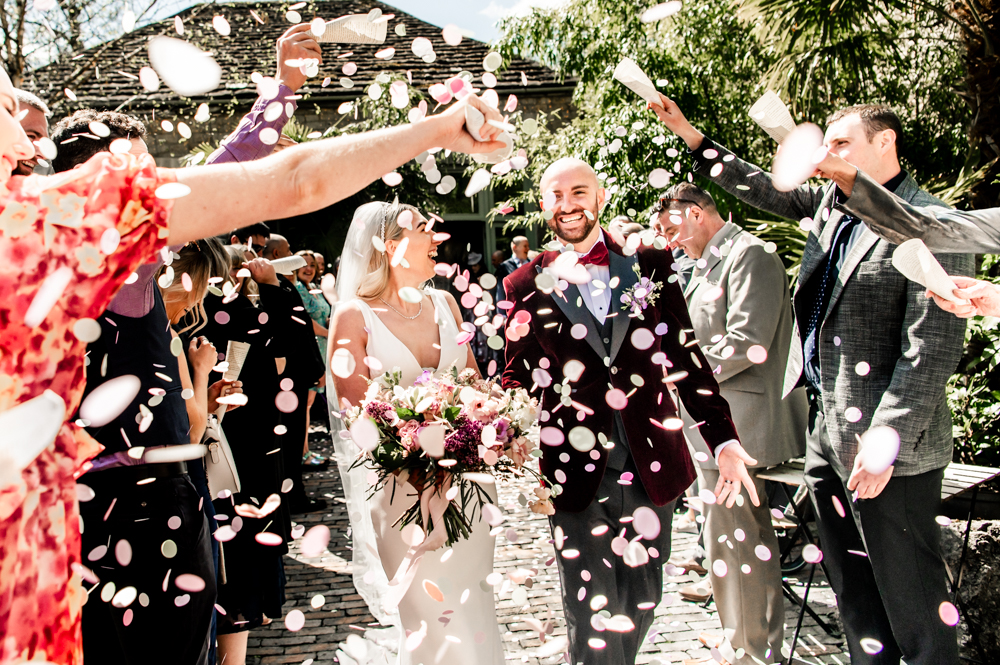 light airy wedding photos cotswolds