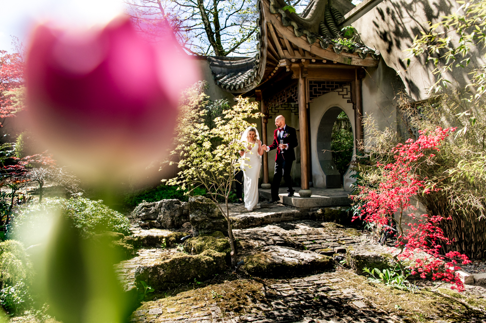 cloistered courtyard wedding ceremony matara centre