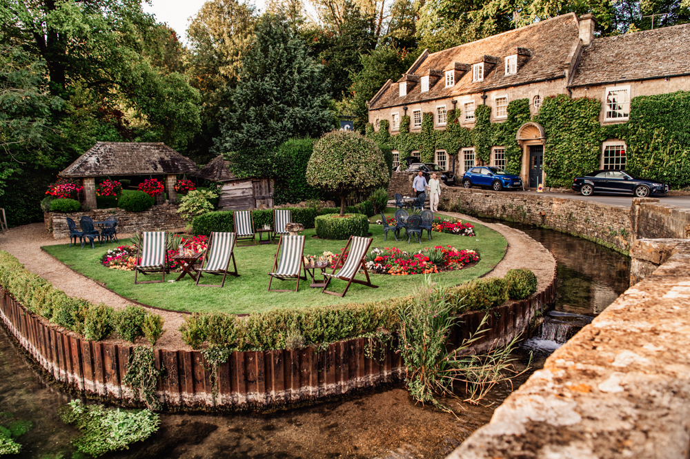 couple in bibury cotswolds engalnd