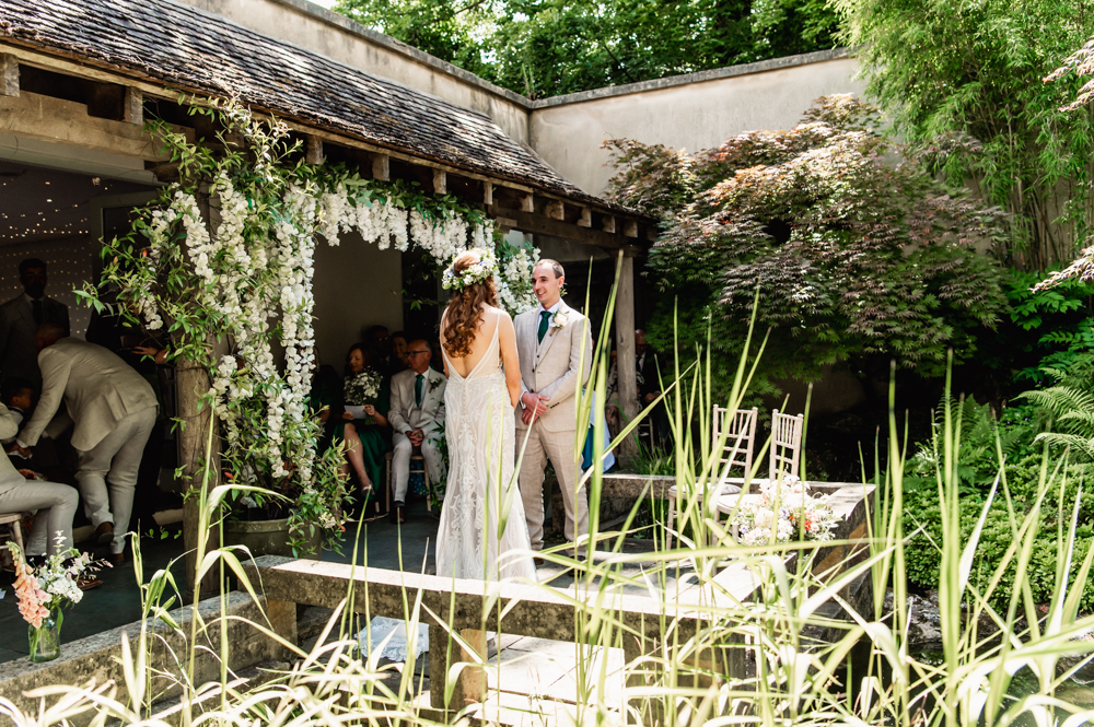 bright colourful cotswolds wedding