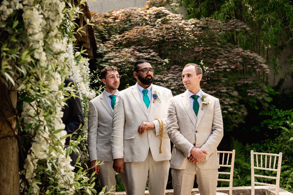 groomsmen colourful green turquoise ties