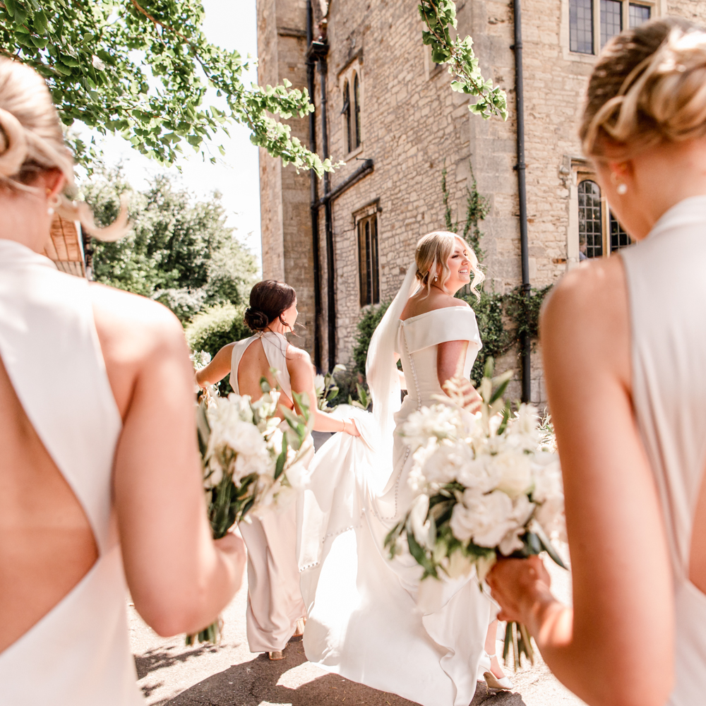 ivory and green bride and bridesmaids