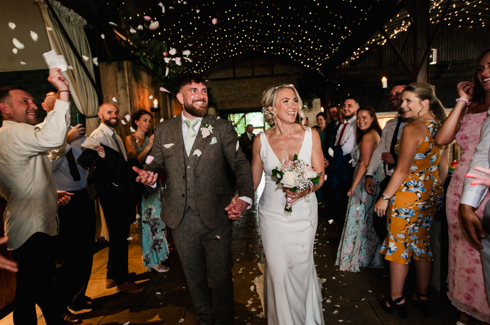 confetti wedding barn