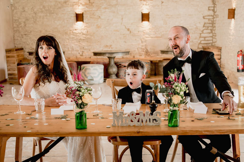 natural wedding photography emotions