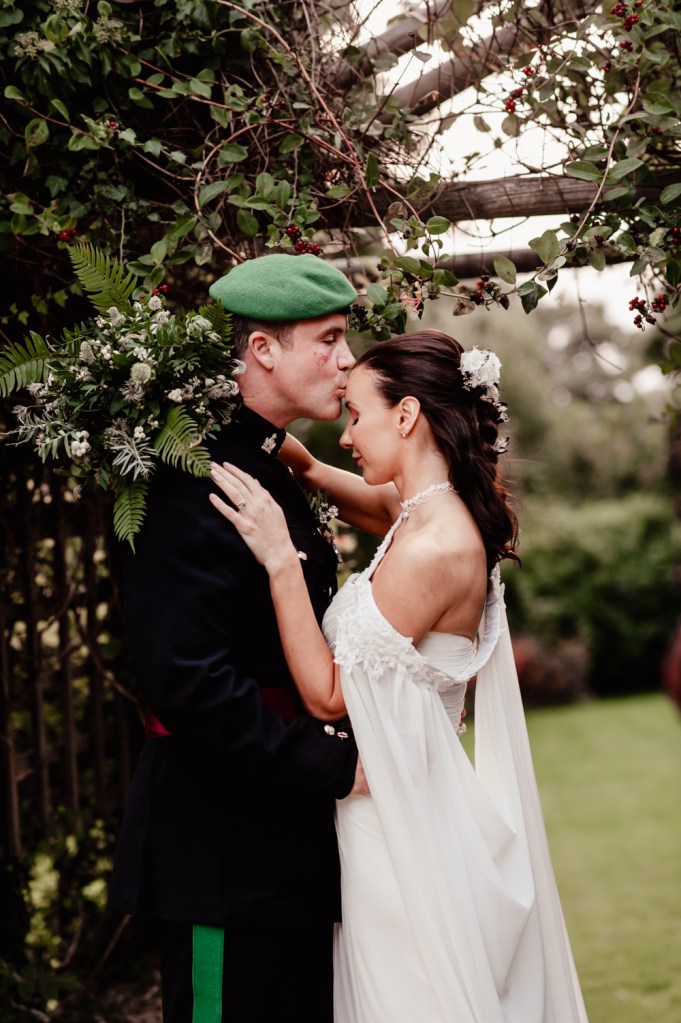 dreamy wedding great tythe barn wedding tetbury