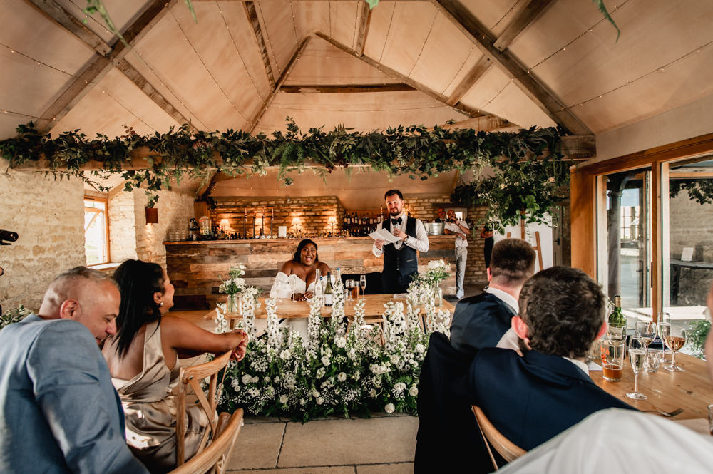 stunning rustic barn wedding