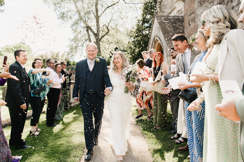 confetti wedding cotswolds
