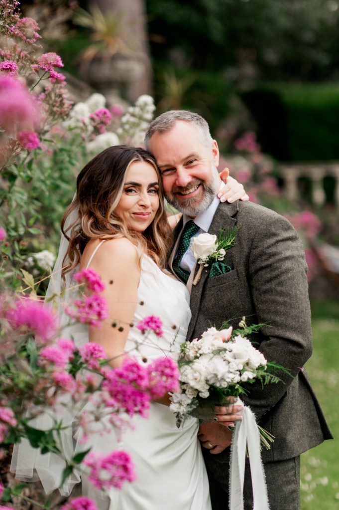 colourful wedding cotswolds