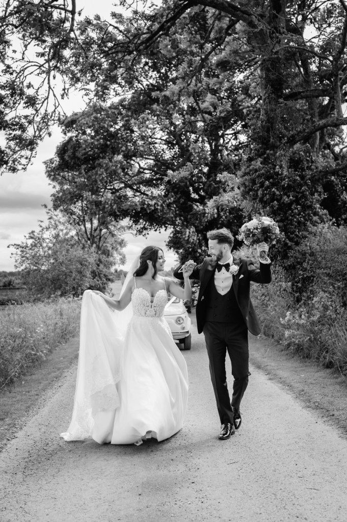 bride and groom black and white