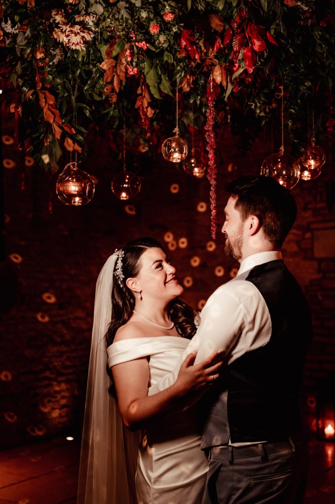 warm dramatic wedding photos