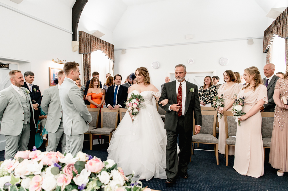 wedding photography stroud registry office