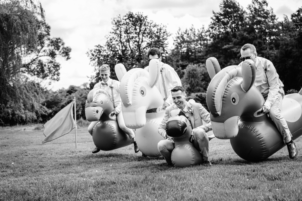 wedding games inflatable horses race