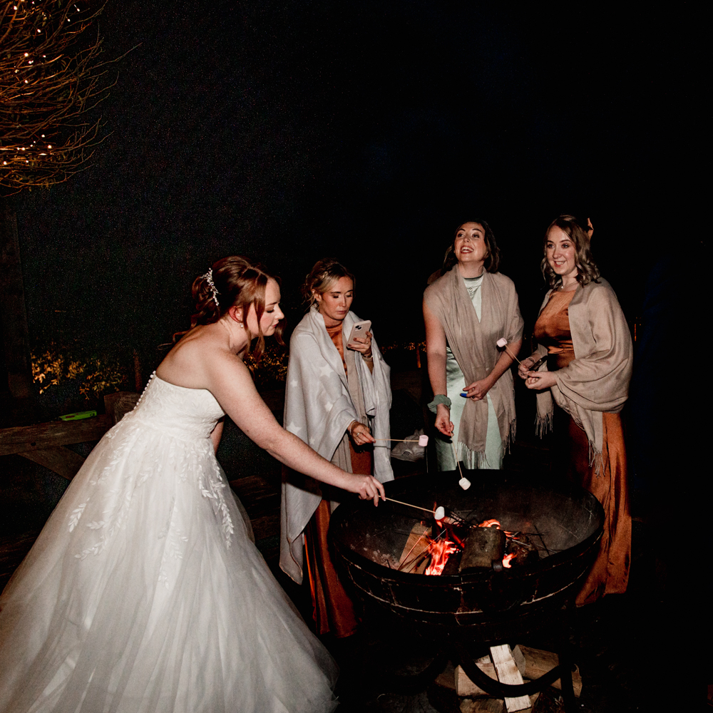 marshmallows wedding 
