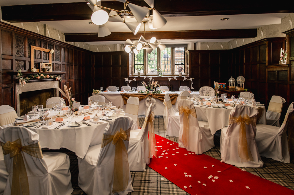 manor house wedding stonehouse court