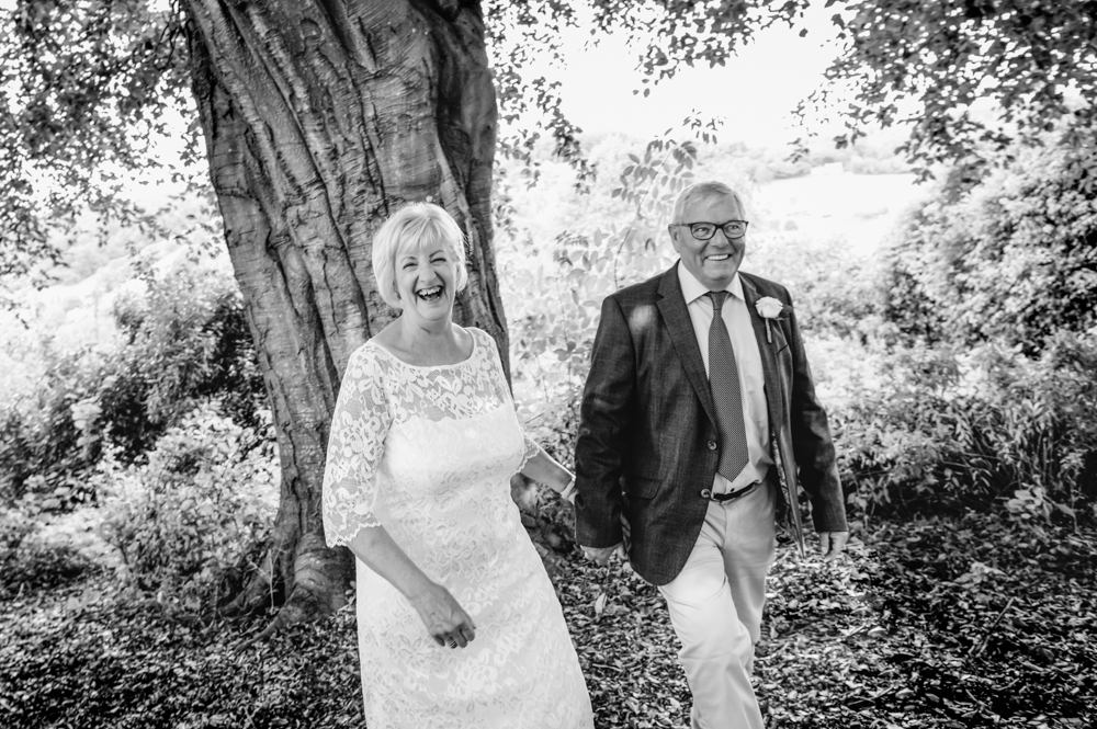 natural happy wedding phootgraphy