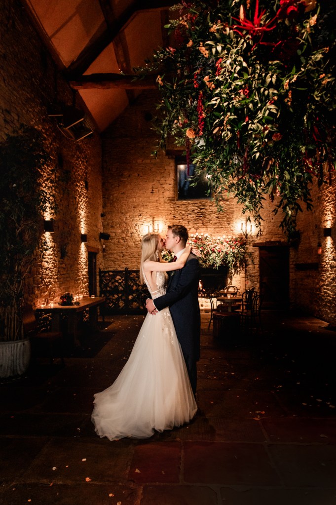 bride and groom barn weddinf