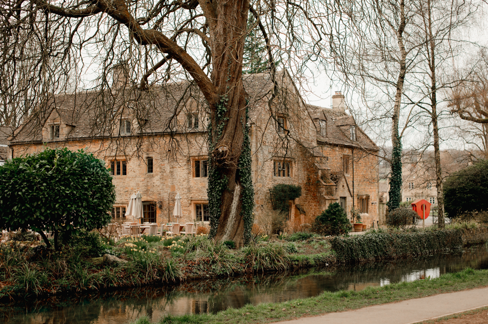 the slaughters country inn